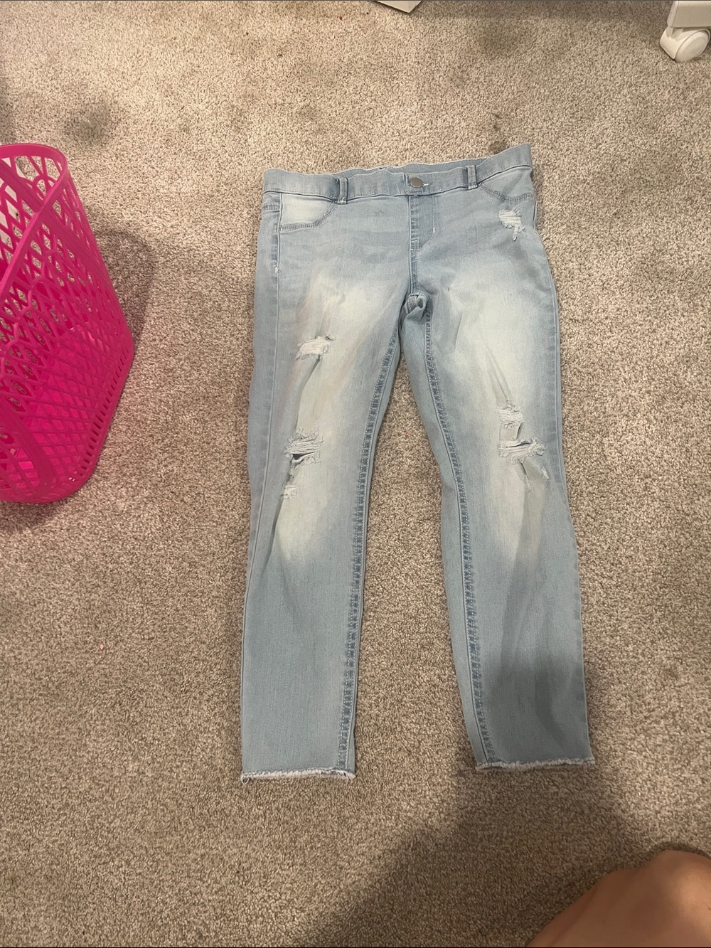wonder nation Light Wash Distressed Ankle Jeans